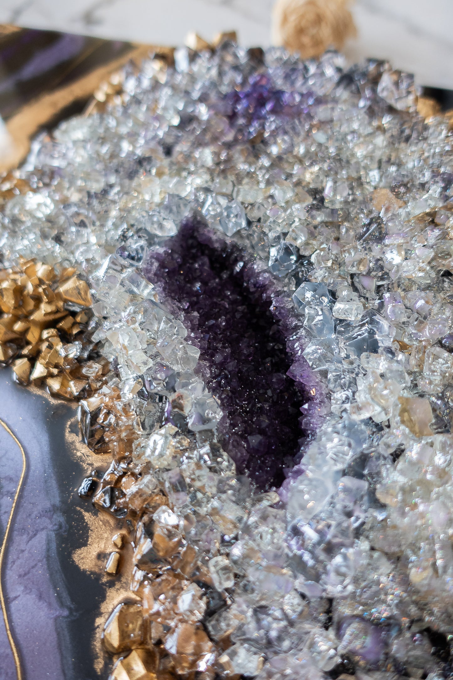 Gilded Amethyst -Black